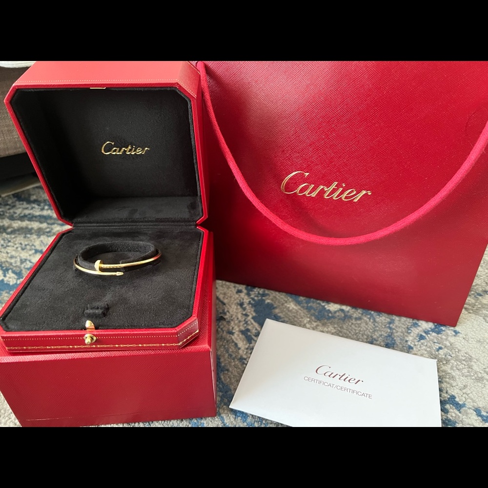 ✨ SOLD ✨Authentic cartier small juste un clou with diamond size 15